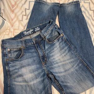 Wrangler Men's Classic Indigo Slim Straight Jeans